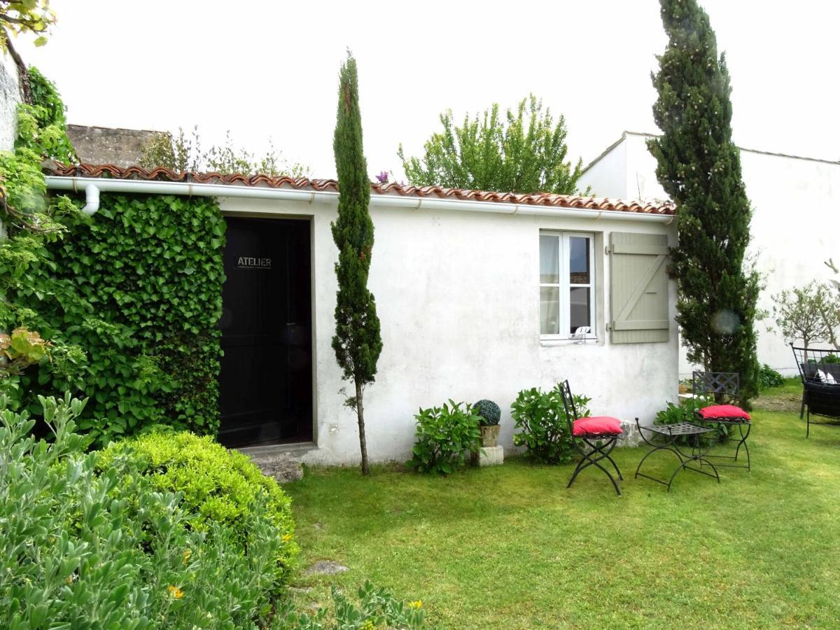Le Clos Du Vieux Porche La Couarde-sur-Mer Exterior photo